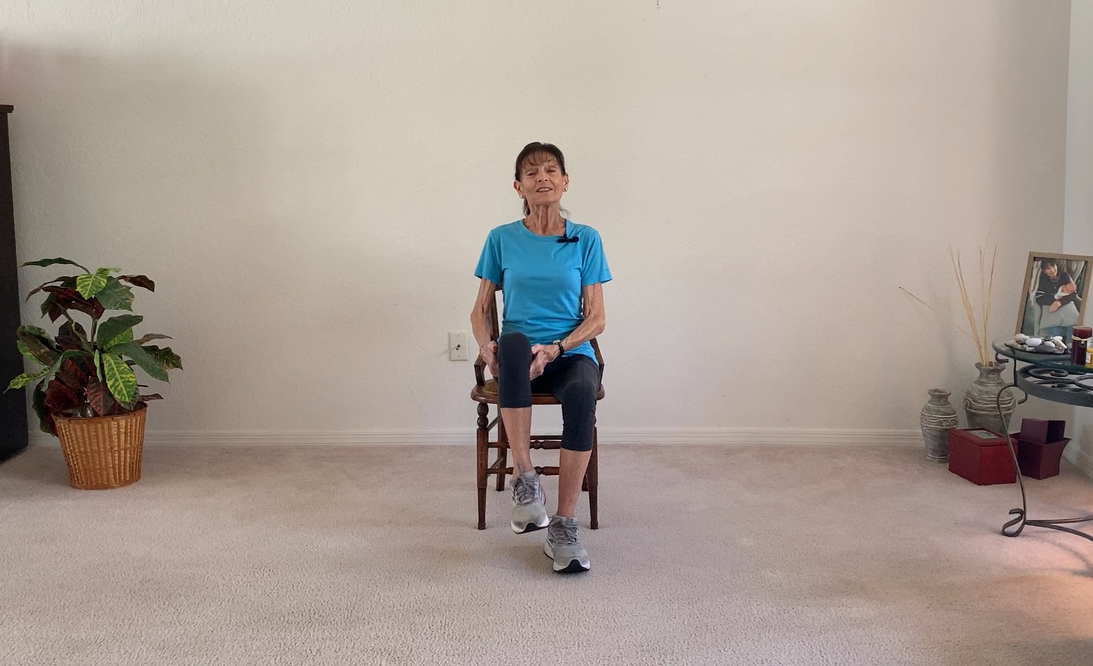 Seated Stretch For Seniors - 15 Minutes - Fitness With Cindy